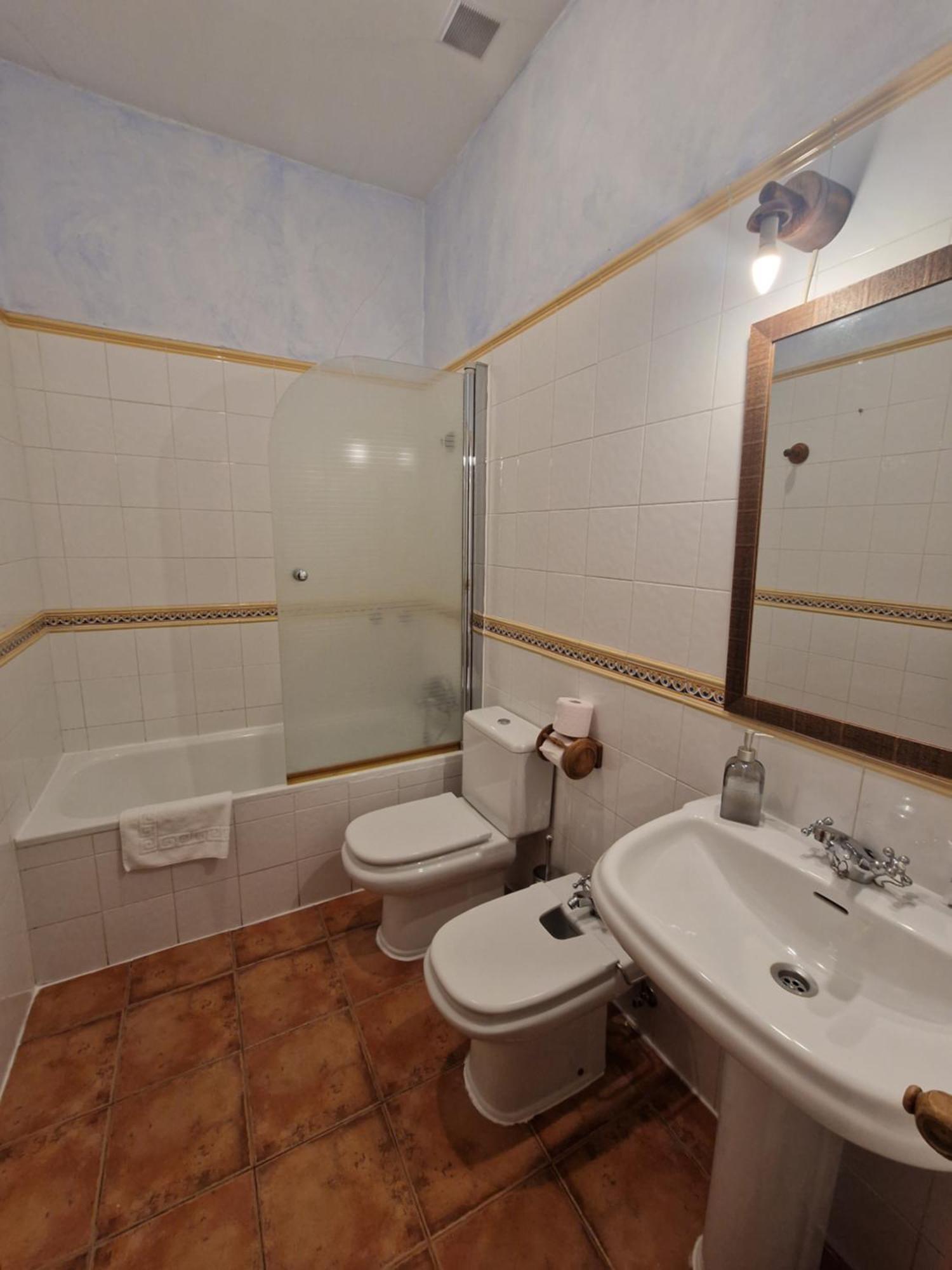 Hostal La Colonial Мадріґаль-де-ла-Вера Екстер'єр фото