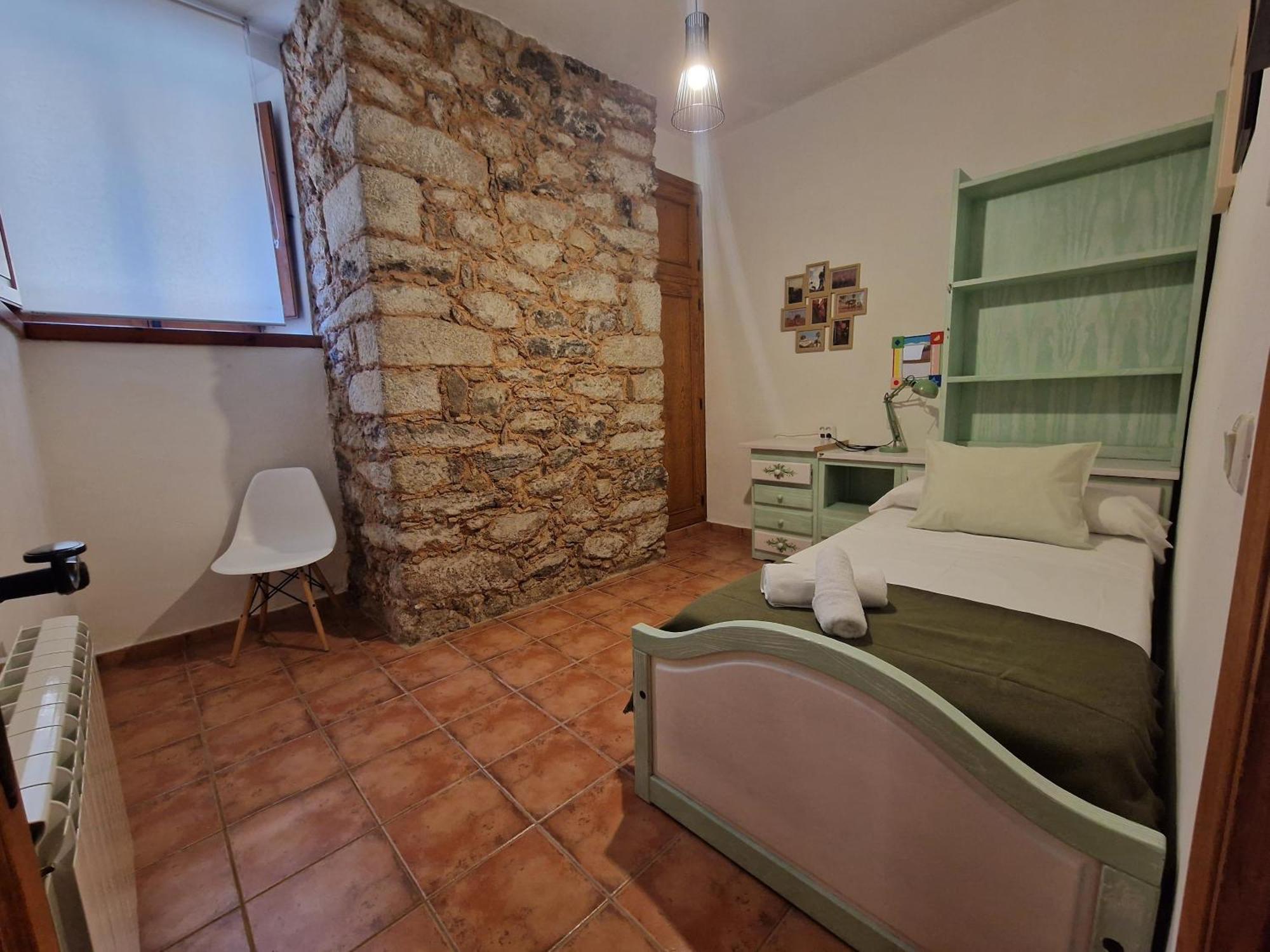 Hostal La Colonial Мадріґаль-де-ла-Вера Екстер'єр фото