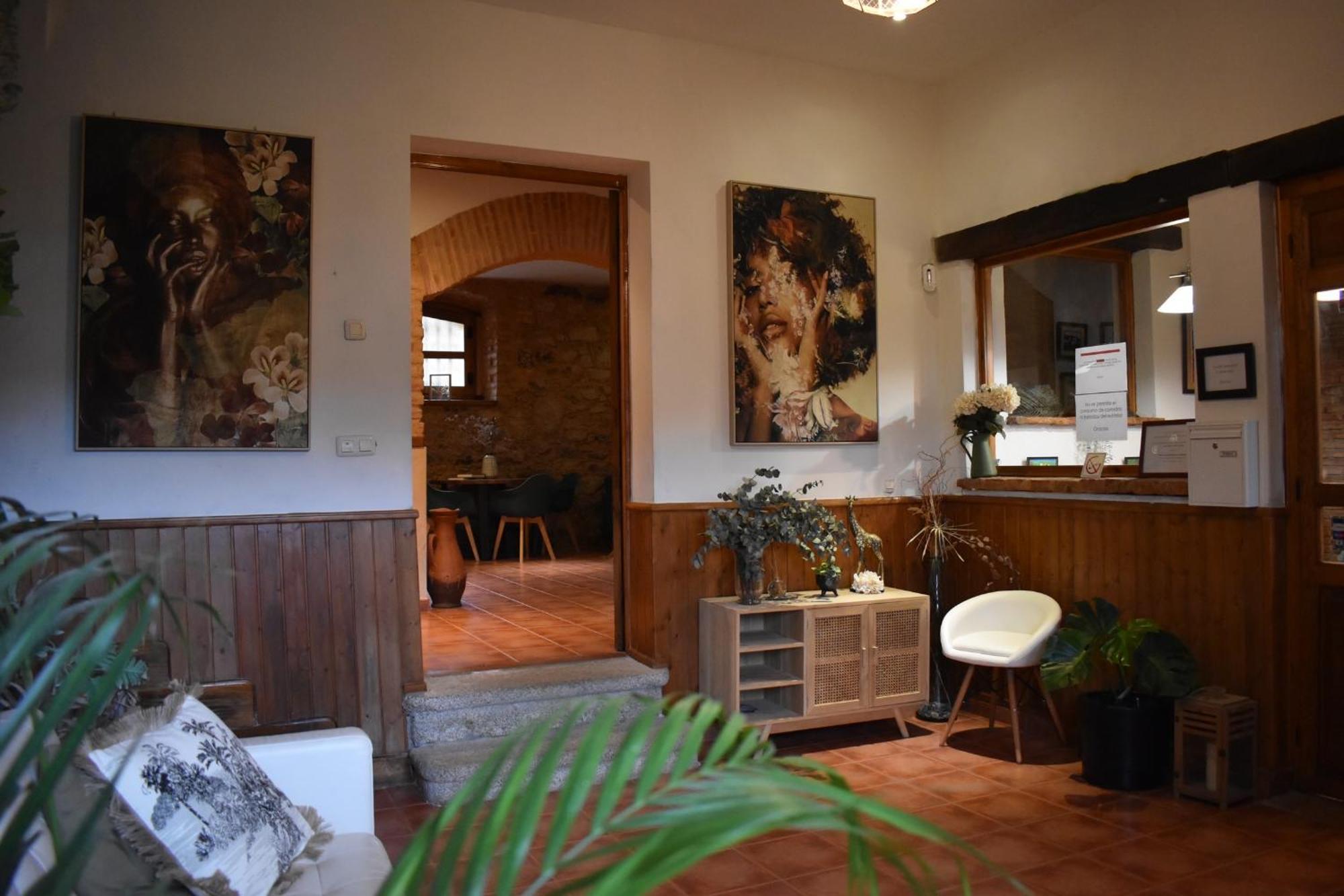 Hostal La Colonial Мадріґаль-де-ла-Вера Екстер'єр фото