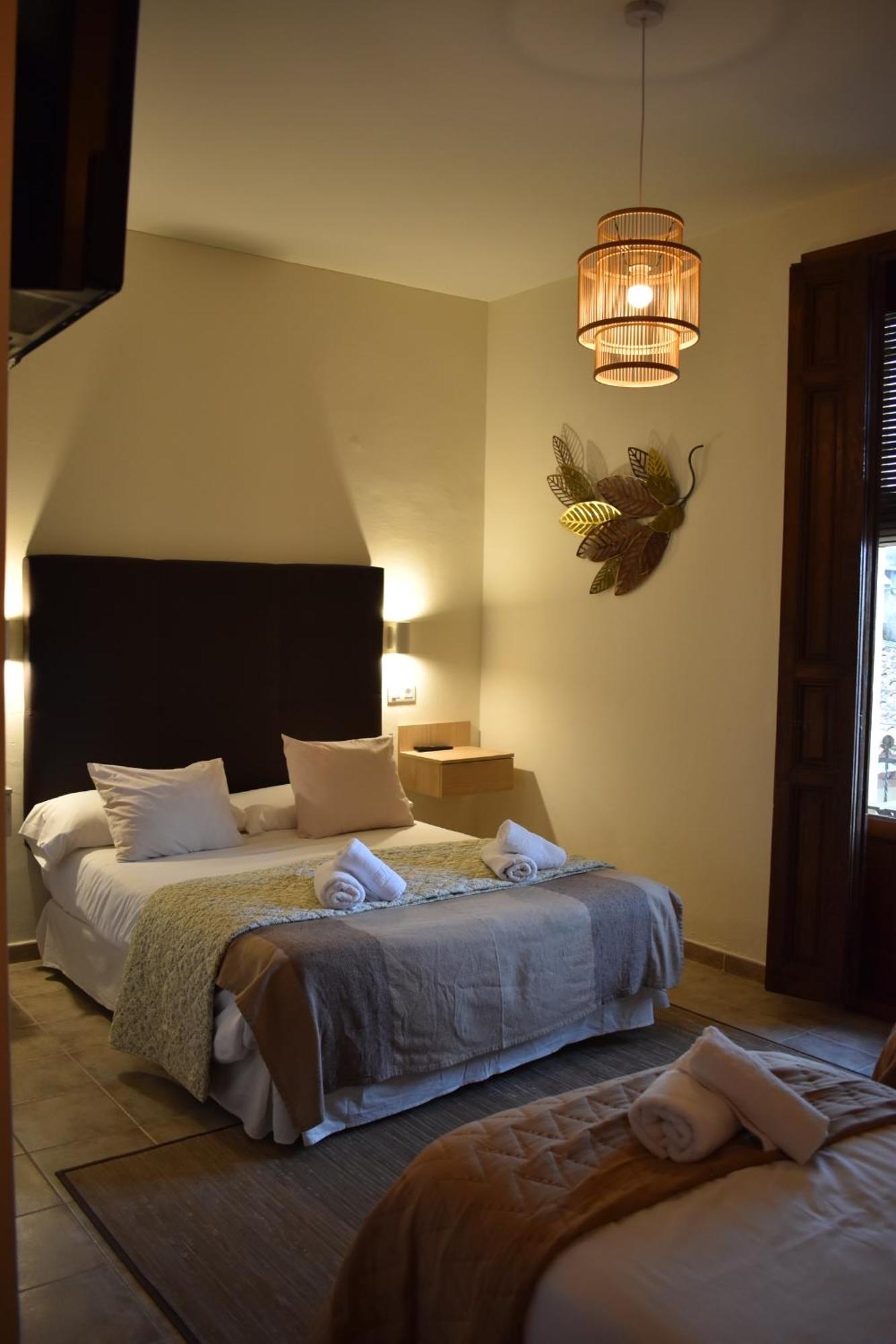 Hostal La Colonial Мадріґаль-де-ла-Вера Екстер'єр фото